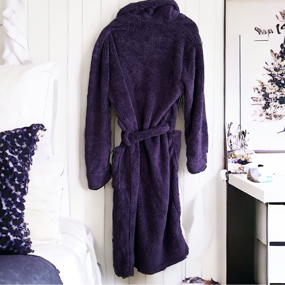 Alexander Del Rossa Women's Fuzzy Plush Fleece Winter Purple Robe Size XS NWT - Picture 2 of 2